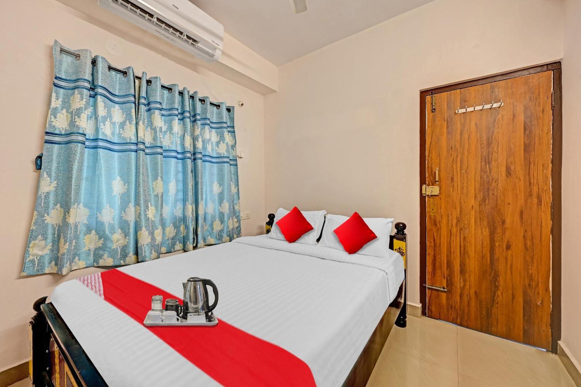 Hotel O Coastal Inn Luxury Service Apartments Какинада Экстерьер фото
